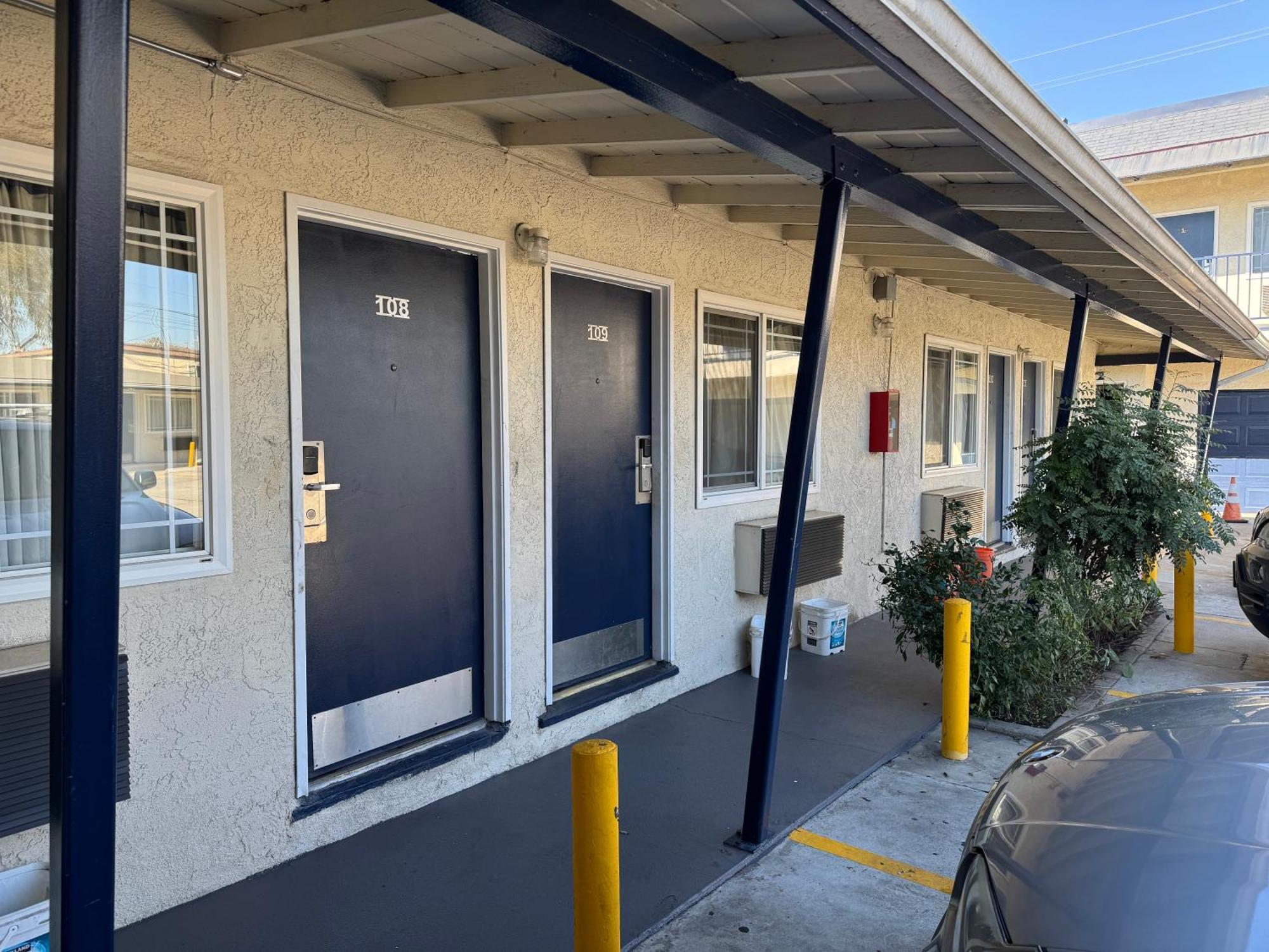 Hiland Motel Long Beach Bagian luar foto